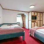 Holiday home Bergzeit Hollersbach Xl
